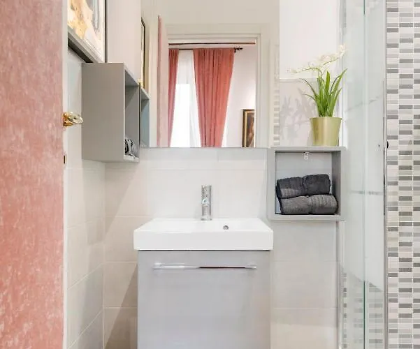 Apartamento Pantheon Caravaggio's House *