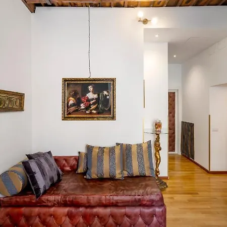 Appartement Pantheon Caravaggio's House